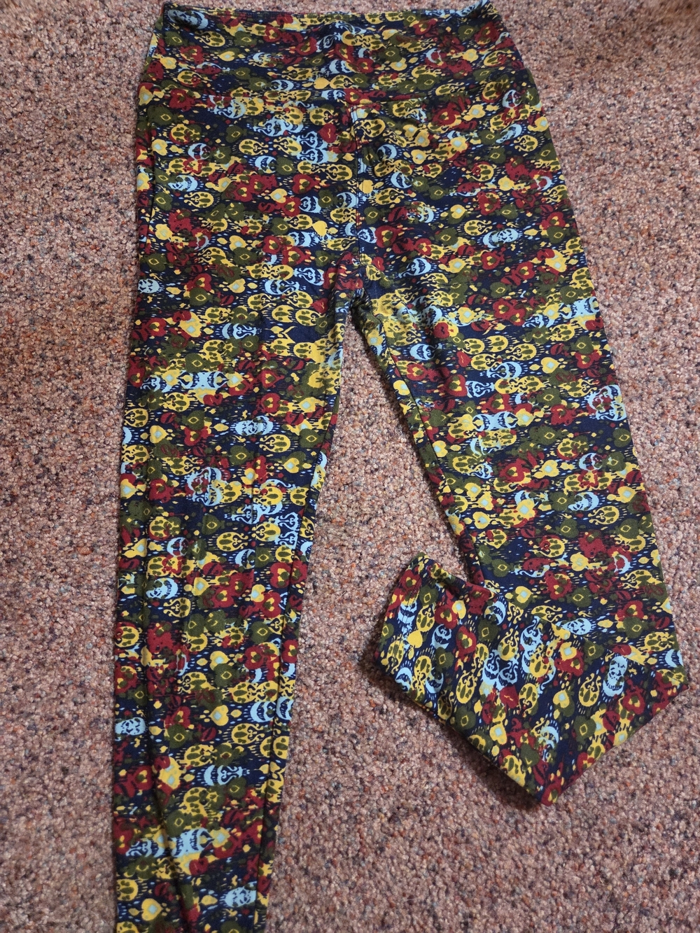LuLaRoe Womens Yellow Red Blue Patterned Leggings